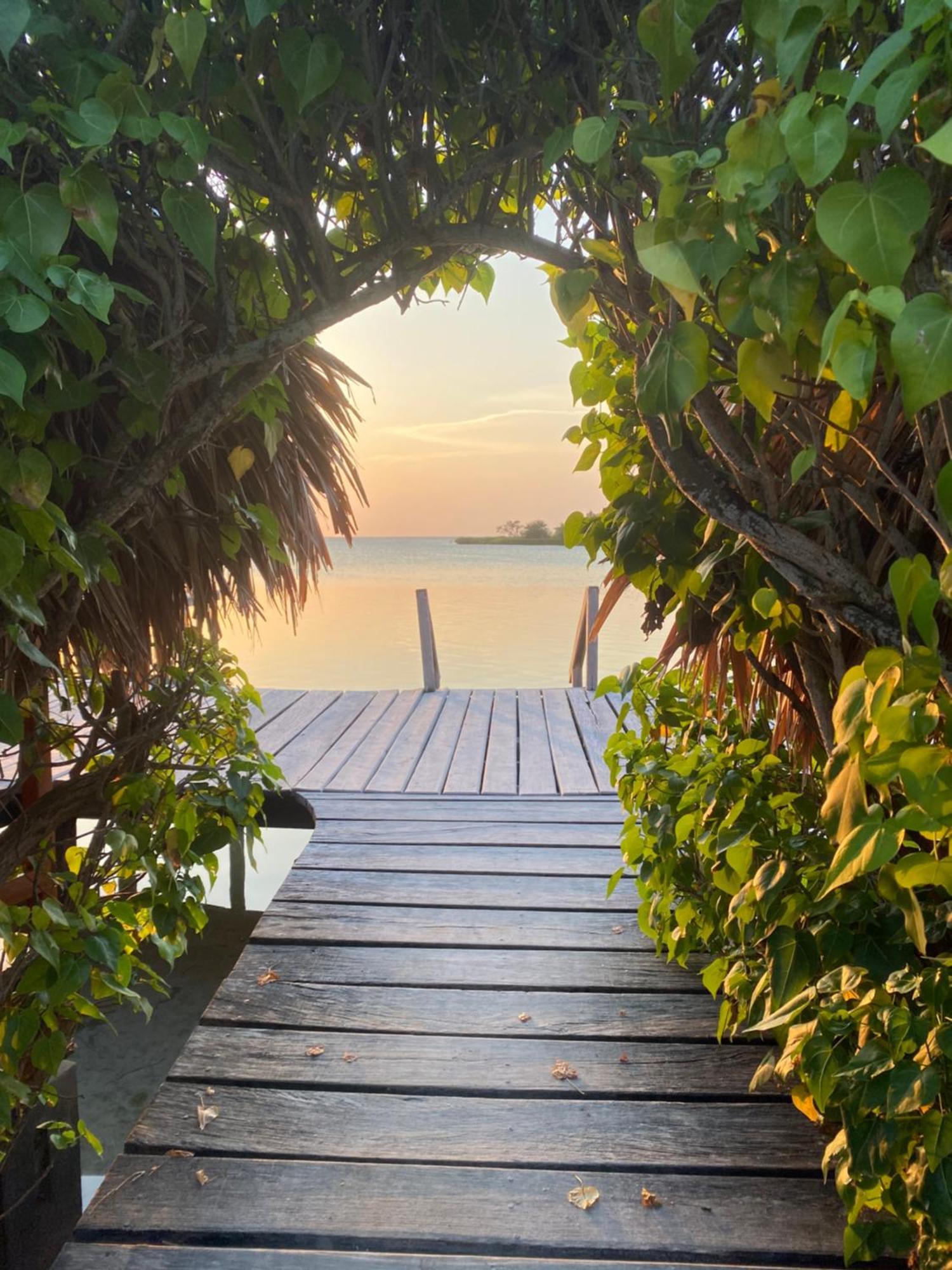 St. George'S Caye Resort Belize City Exterior photo